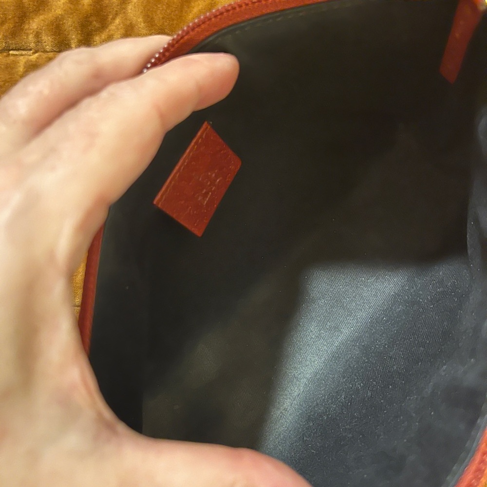 Gucci GG Red Monogram pouch / makeup bag - Picture 6 of 6